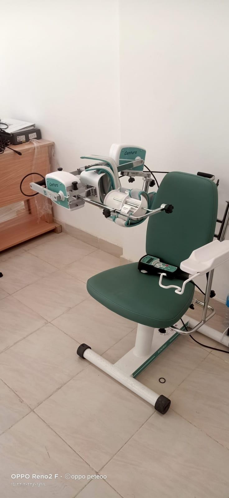 Continuous passive motion for upper limb